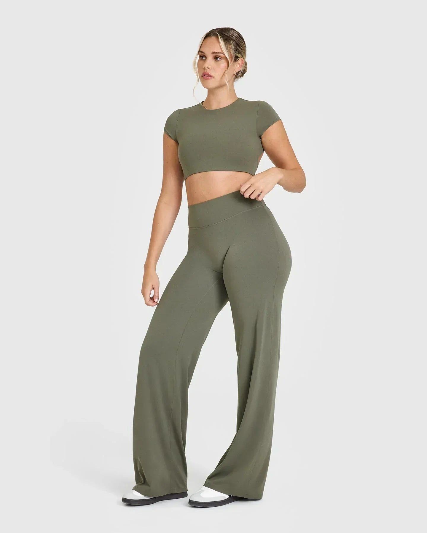 La Dovea | Comfortable Flared Pants