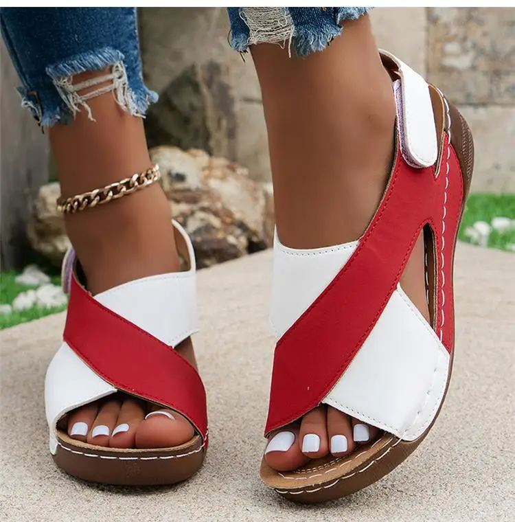 Girons Sandals - Comfortable and Lightweight