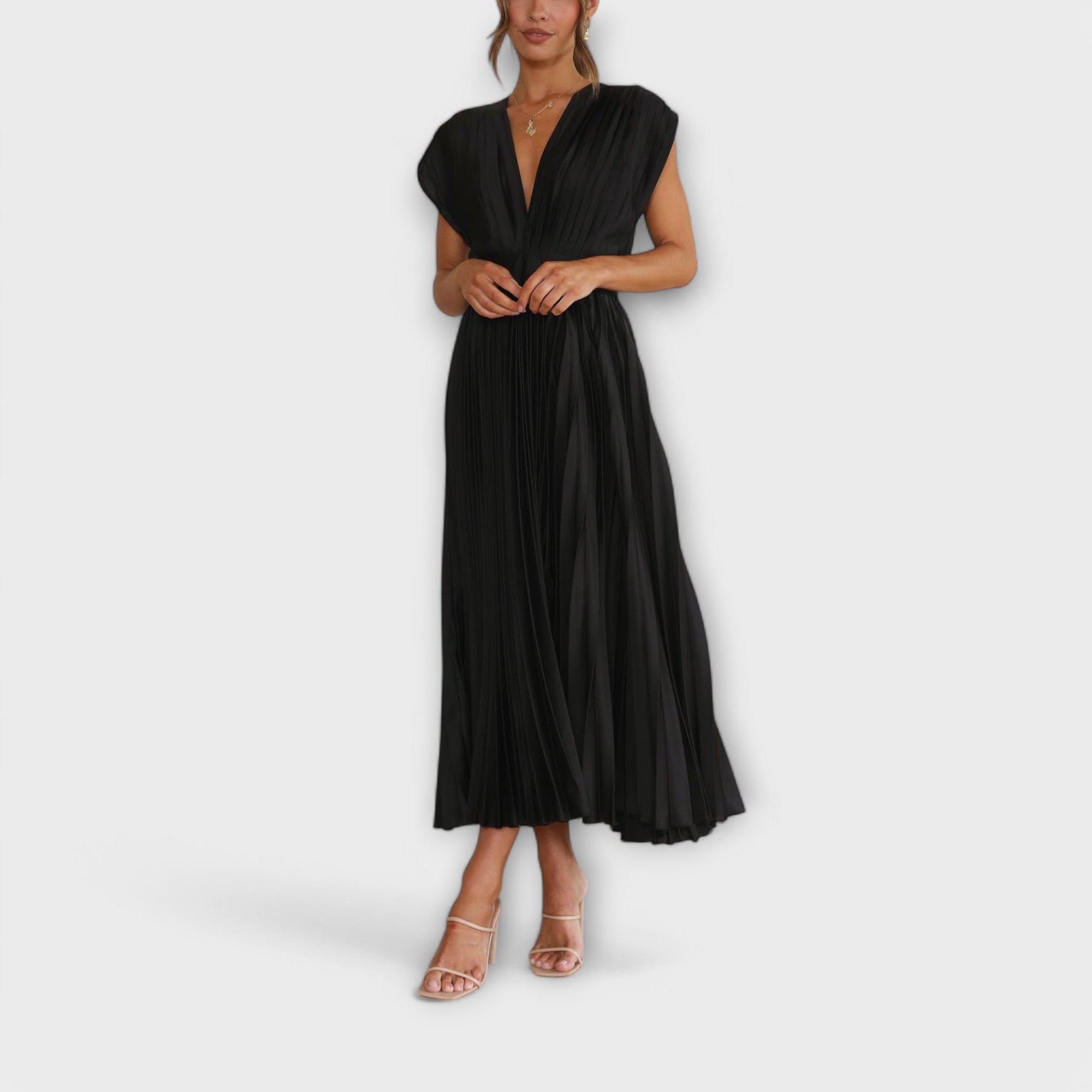 Alessia™ | Chic Pleated Dress