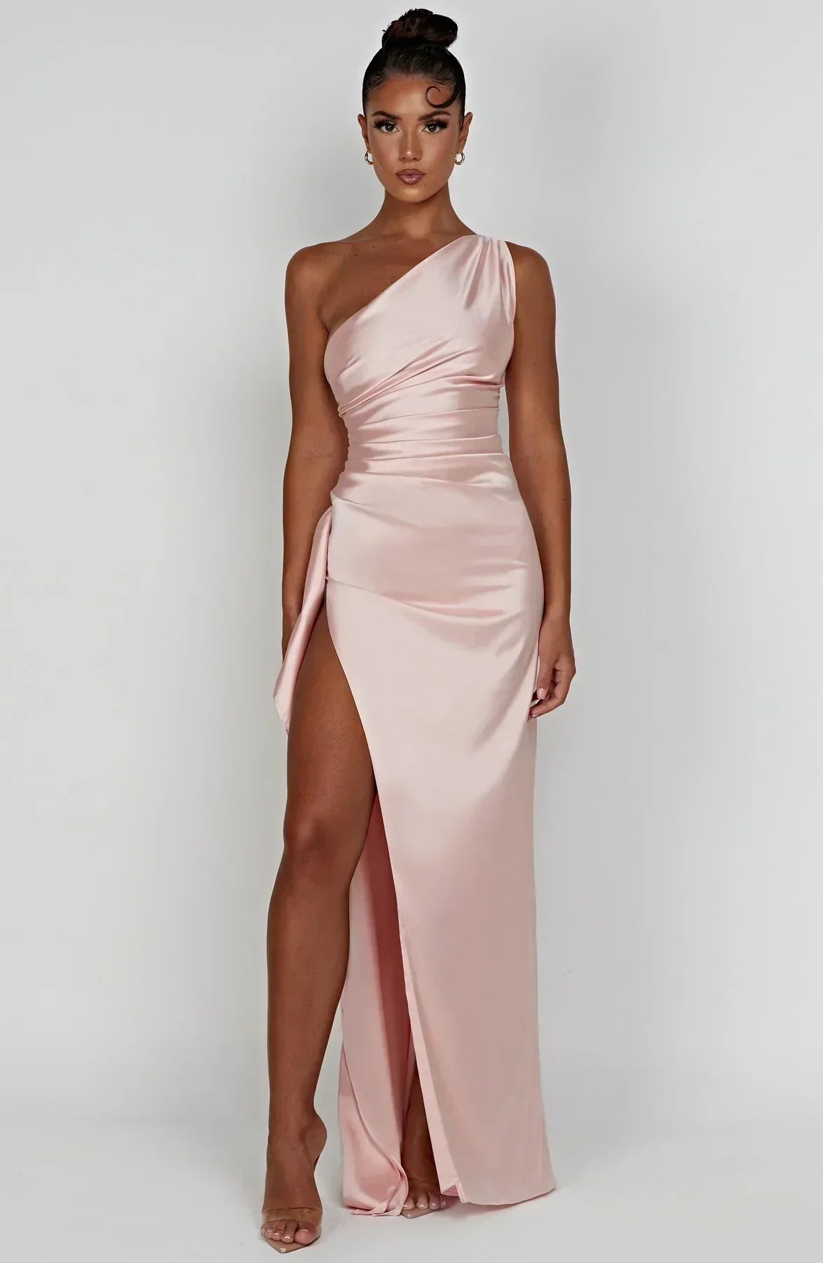 Luxurious Apparel Ariel