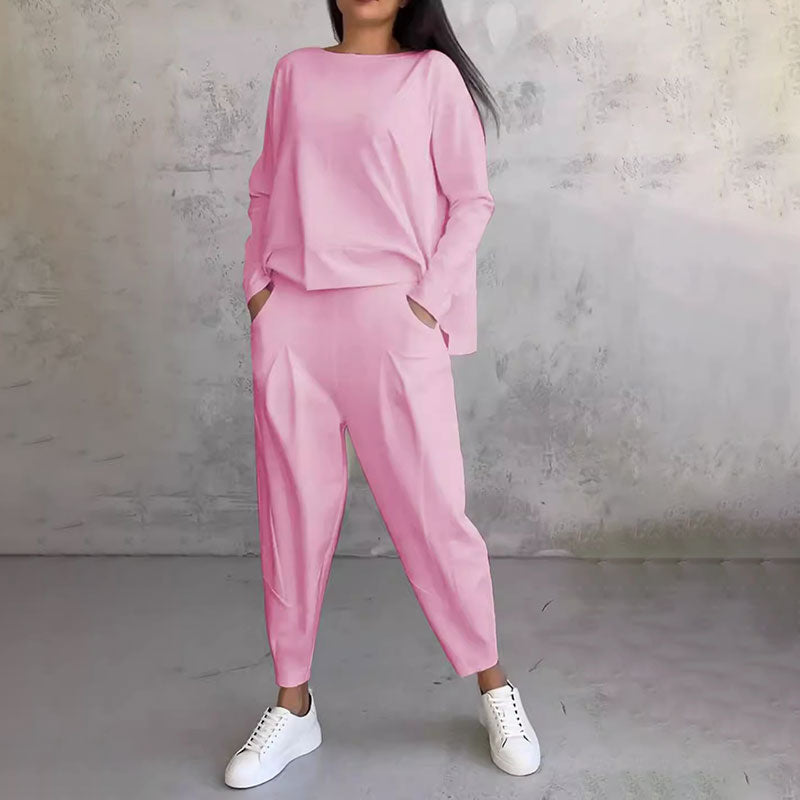 Laure I Comfortable Women's Outfit