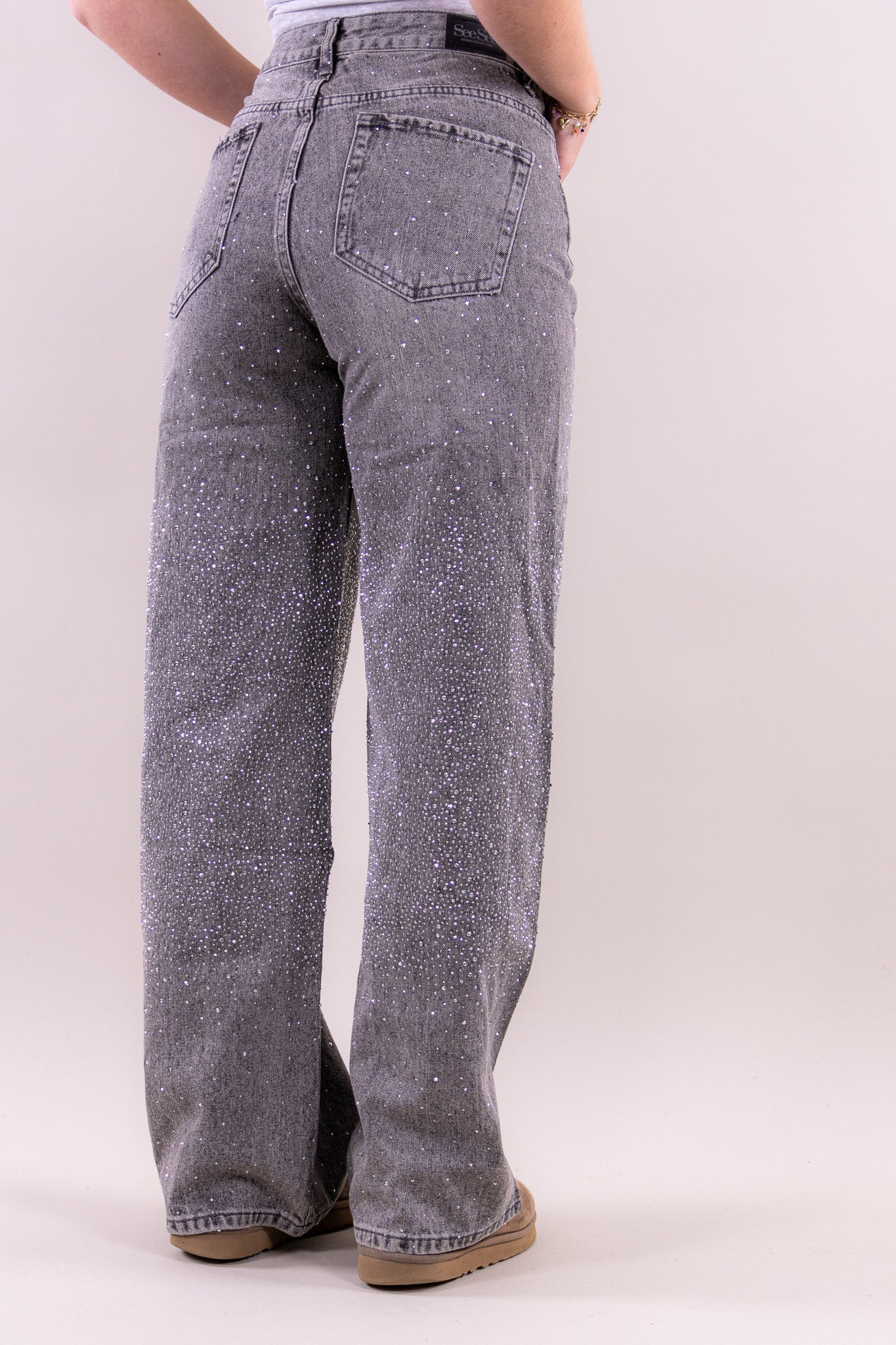 Camille Jeans – Wide Cut