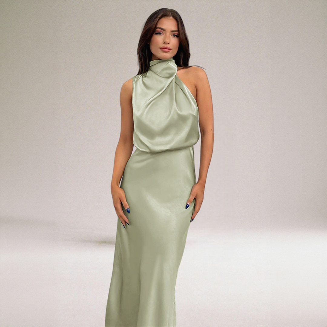 Amélie | Glamorous Backless Dress